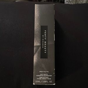 Fenty Beauty by Rihanna medium to full coverage foundation